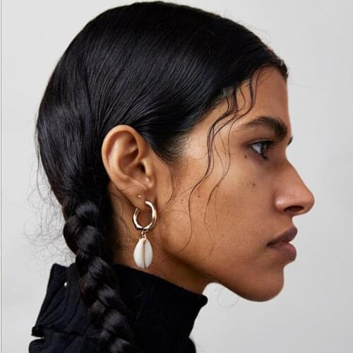 New Fashion Circle Earrings Vintage Sea Shell Earrings for Women Asymmetric Drop Earrings Weddings Sandy Beach Party Jewelry