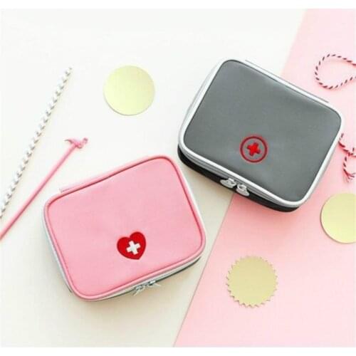 Mini Outdoor First Aid Kit Bag Travel Portable Medicine Package Emergency Kit Bags Pill Storage Bag Small Organizer