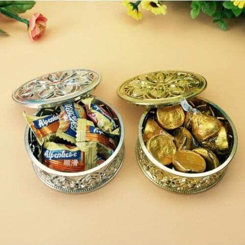 European creative personalized candy boxes vacuum plating gold silver dot petals gift box wedding box F20173528