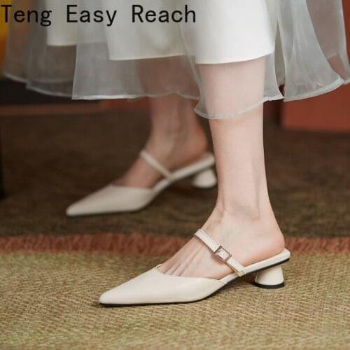 2021 summer Spring New Ladies metal square buckle Pointed Toe Mules Thick heel sandals High heel slippers black beige