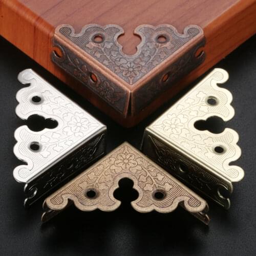 4pcs Jewelry Wooden Box Corner Decorative Protectors Antique Triangle Corner Cover Furniture Protector Decor 34mm With Nails
