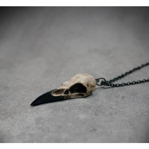 Mini Raven Skull Necklace Resin Replica Raven Magpie Crow Poe Steampunk Gift Idea Zombie Gift,1.5"