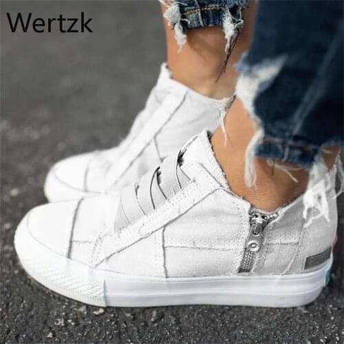 Wertzk Footwear