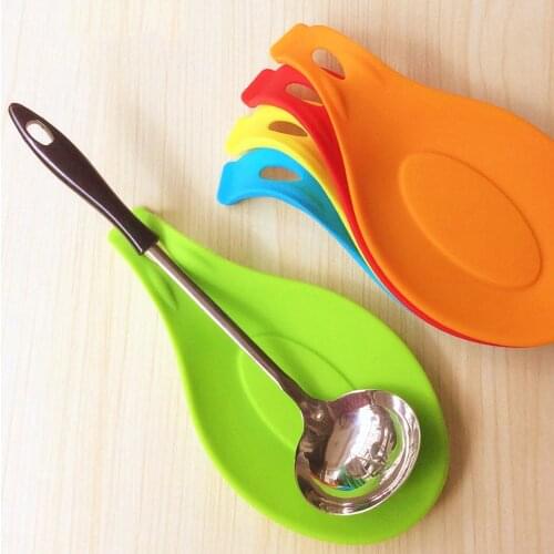 1Pc Silicone Spoon Insulation Mat Silicone Heat Resistant Placemat Drink Glass Coaster Tray hot sale Spoon Pad Kitchen Tool