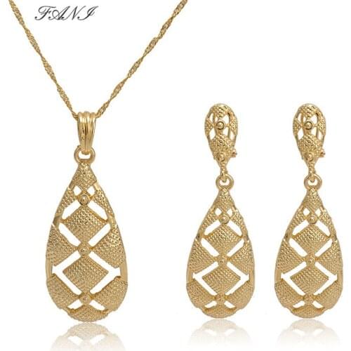 Fani Lovely Hollow Round Pendant Necklace & Earrings Set Wholesale customer Gold Color Trendy Party Jewelry Sets For Women Gift