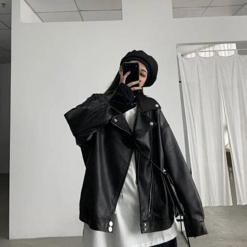 Korean Women Black Short Faux Leather Jacket Spring Autumn 2021 Female Lapel Long Sleeve Biker Jacket Oversized Coat Streetwear