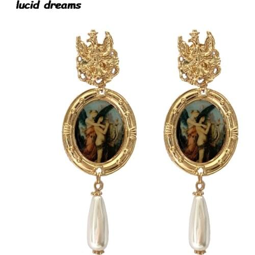 Hot Sale European Famous Original Design Baroque Earrings Oval Gold Zinc Metal Dangle Palate Long Dangle Women Jewelry 2020 New