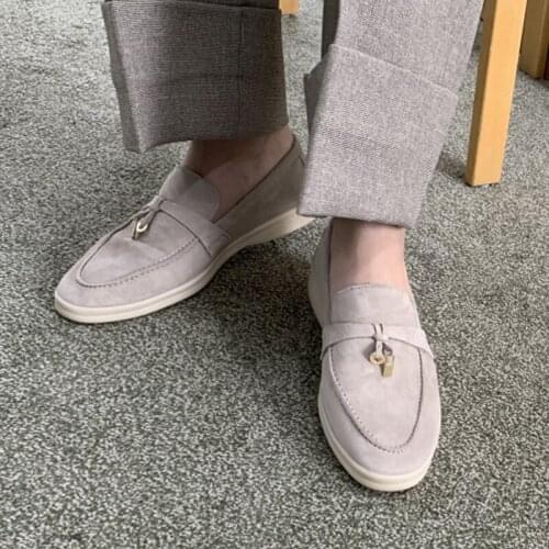 Korean Version Women Flat Shoes Hanged Metal Loafers Ladies Shoes Woman Slip-on Casual Walk Shoes for Women