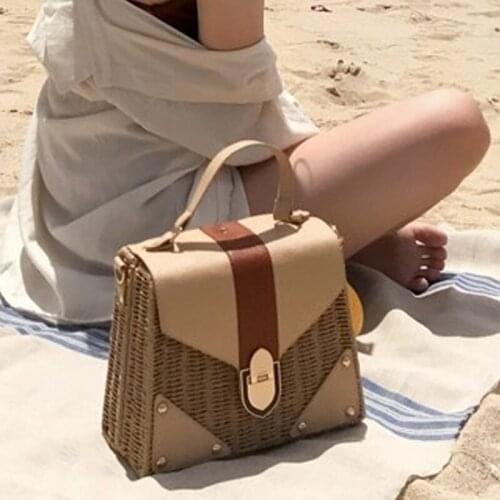 New 2021 Bohemian Straw Bags for Women Beach Handbags Summer Vintage Rattan Bag Handmade Kintted Crossbody Bag