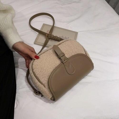 2021 New Design Waist bag Mini Small Square Shoulder Bag Crossbody Package Clutch Designer Wallet Handbags Plush Soft Fluffy