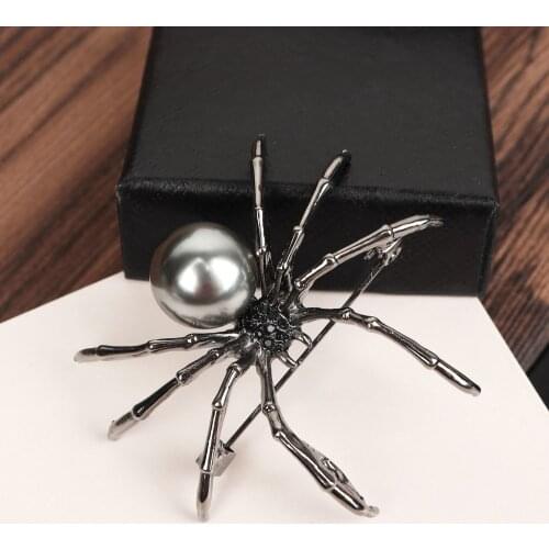 2021 Gothic Style Halloween Spider Brooch Imitation Black Pearl Alloy Material Black Spider Brooch for Woman Jewelry Wholesale