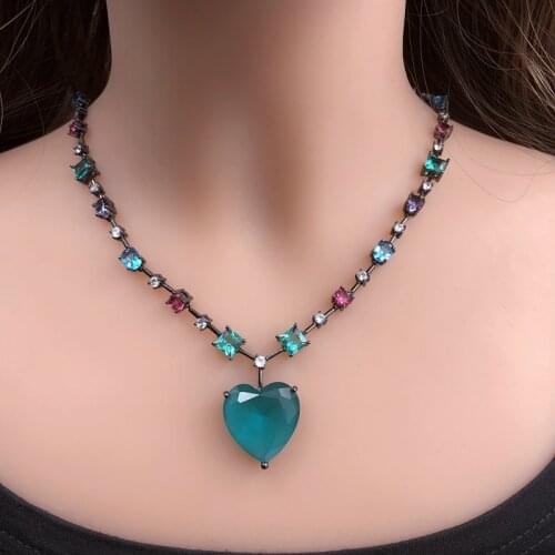 Colorful Heart-shaped Pendant Necklace Cubic Zirconia Women Choker Necklace Crystal Glass stone chain Female Charm jewelry 2019