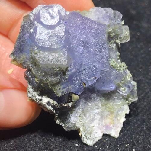 38gNatural purple fluorite and pyrite home decoration mineral specimen ring vein healing protolith CRYSTAL QUARTZ GEM