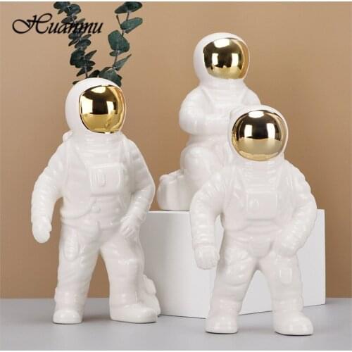 Ceramic Spaceman Astronaut Desktop Vase Modern Style Flower Arrangement Desktop Home Decorations Vases for Living Room Entrance