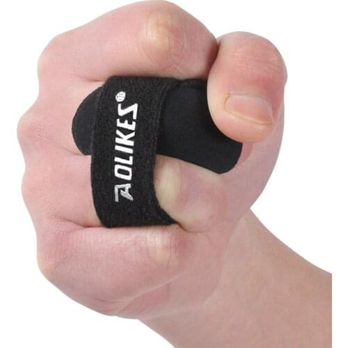 Finger Guard Wrap Adjustable Compression Joint Band Protector Basketball Volleyball Strap Bandage Sportswear 2021