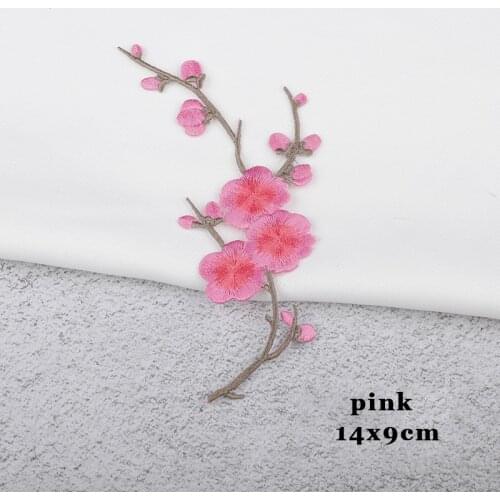 4pcs/lot Plum Blossom Flower Embroidered Iron on Patches Fabric Sticker Applique Clothing Pink Rose Red Craft Sewing Repair