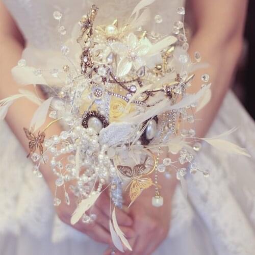 IFFO Bride Holding Flower Rose Crystal Bouquet,Feather Pearl Crown Scepter Wedding Custom Bouquet Handmade Luxury Bouquet