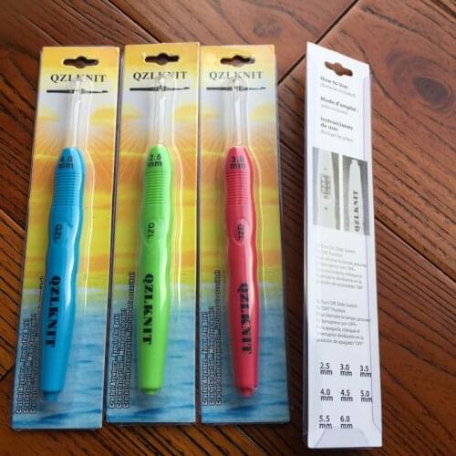 1Pcs Lighted Crochet Hooks LED Crochet Knitting Needles Sewing Tools 2.5-6.5mm Craft Tools Sewing Accessories