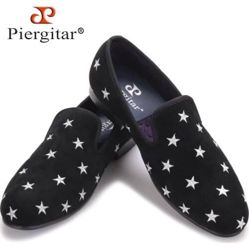 Piergitar new British style Handmade men velvet shoes with star embroidery Party and Wedding men loafers male smoking slippers