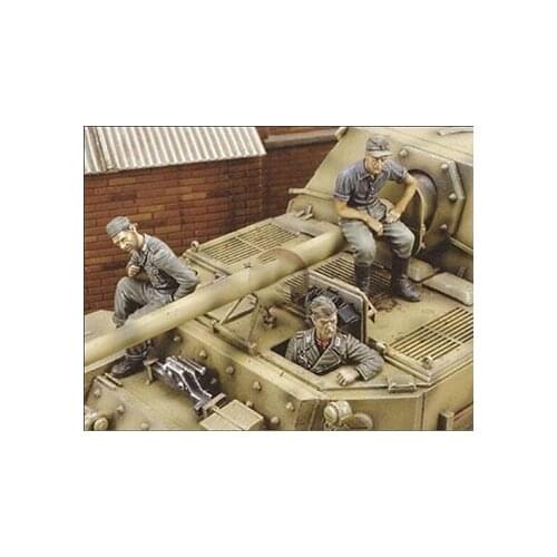 Unassambled 1/35 ancient tank Crew (NO CAR just have 3 man ) Resin figure miniature model kits Unpainted