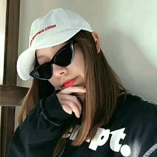 Small Full Triangle Frame 2018 Fashion Women Sunglasses Luxury Cat Brand Design Eye Sun Glasses Retro UV400 Goggles Pudding Lens