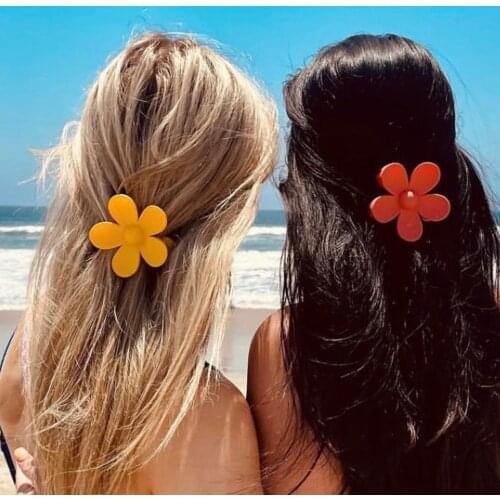 Woman Summer Flower Shark Hair Clip