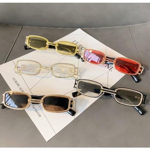 New Fashion Square Punk Sunglasses Women Luxury Rhinestone Rectangle Sun Glasses for Men Vintage Shades Summer Travel Eyeglasses