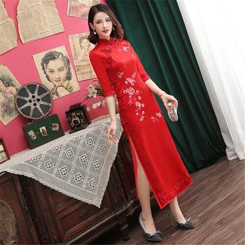 Floral Embroidery Party Gowns Female Long Sleeve Cheongsam Chinese Women Evening Dress Mandarin Collar Satin Qipao Plus Size 4XL
