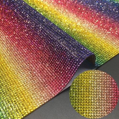 40*24cm Rainbow Leopard Print Self Stick Automotive Interior Glass Crystals DIY Decoration Sticker for Car Mobile Phone Laptop