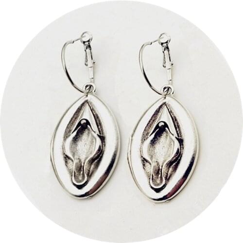 New Metal Carving Attracts Hanging Female Genital Earrings Gift Custom Earring Chain Female Student Gift Set Jewelry