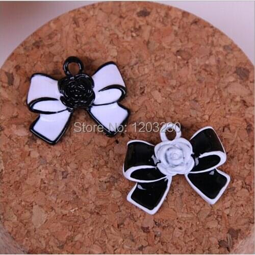 New Alloy Drop Oil Trendy Bow&rose Flowers 50pcs White/black Bottom Charms Phone/key Chain Diy Jewelry Decoration Accessories