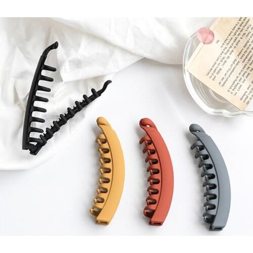 Banana Hair Clip For Lady Environmental ABS Tines Crab For Hair Twist Hair Pin For Girls Summer Hair Accessories