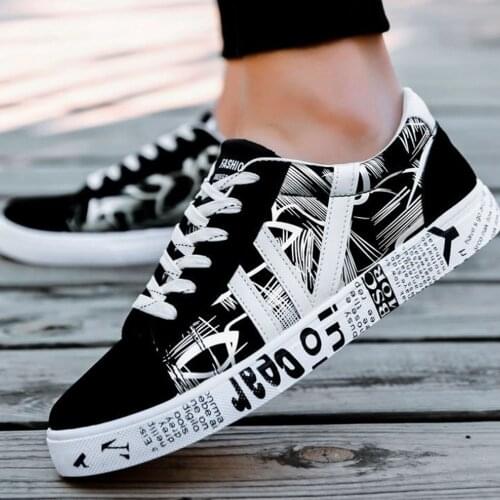 Mens Sneakers Casual Skateboard Sports Colorful Graffiti Vulcanized Flat Shoes Male Walking Black Non-slip 2021 Fall New