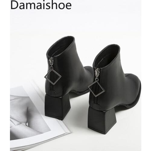 Leather Short Boots Women Mid Heel Chunky Heel Martin Boot 2021 New Versatile Big Size Spring and Autumn Thin Single-Layer Boots