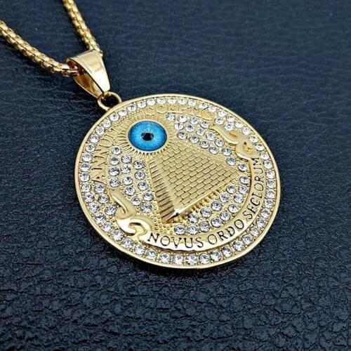 Retro Egyptian Pyramid Eye of Horus Pattern Pendant Necklace Mens Necklace Round Sliding Necklace Pendant Accessories Jewelry