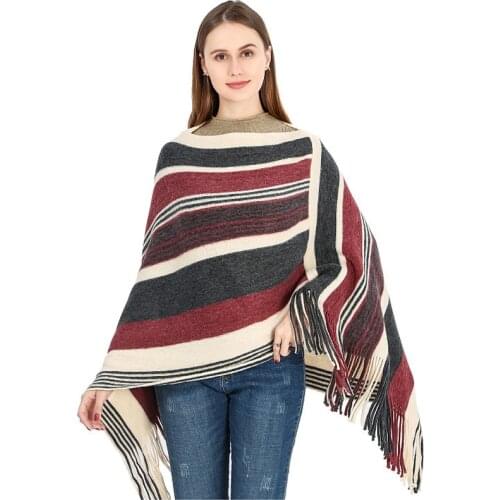 Vintage Knit Ponchos Capes Color Stripes Shawl Women Tassel Cloak Color Matching Bohemia Female Sweater Autumn Winter Lady Scarf