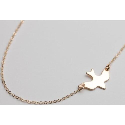 Women Simple Gold Delicate Bird Necklace Pendant Dove Layering Chain Necklace Collier Femme Everyday Jewelry Sieraden