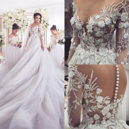2020 Modest Long Sleeve Wedding Dresses A Line Lace Appliqued Garden Beach Wedding Gowns Custom Made Elegant Vestido De Noiva