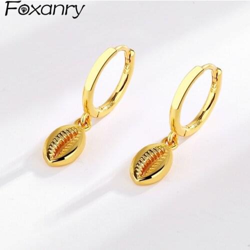 FOXANRY Prevent Allergy 925 Sterling Silver Hoop Earrings for Women Ear Buckle Simple Shell Design Trendy Elegant Party Jewelry