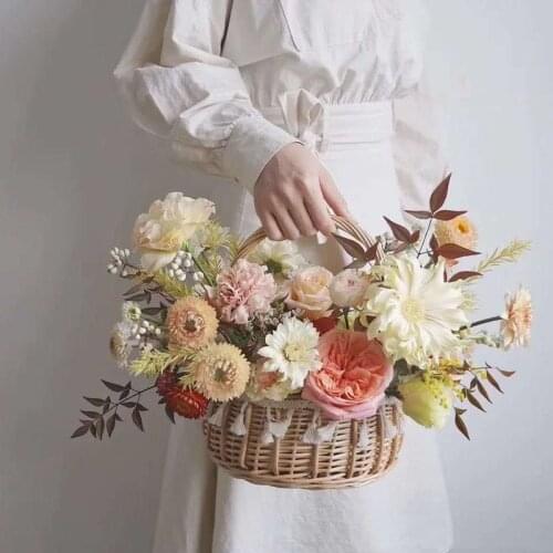 Handmade Rattan Woven Flower Basket Vegetable Fruit Cosmetic Picnic Basket Childrens Toys Sundries Storage Bag Laundry Basket