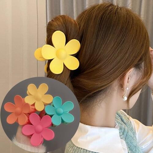 Fashion Flower Hair Claws Clips Candy Acrylic Hairstyling Barrettes Plastic Hairpins Headbands Hair Accessories Women Hairdress