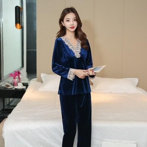 Ladies pajamas spring autumn and winter long-sleeved trousers two-piece suit gold velvet pullover can be worn externally
