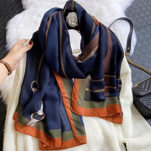 Cotton Feeling Women Scarf Design Brand Striped Print Spring Winter Warm Head Scarves Hijabs Foulard Female Pashmina Bandana