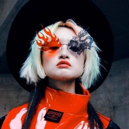 QPeClou 2020 New Fashion Vintage Dragon Sunglasses Women Men Red Fire Party Sun Glasses Female Rimless Cool Hip Hop Shades