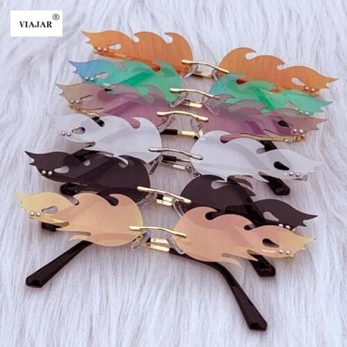 2021 Luxury Fashion Fire Flame Sunglasses Women Rimless Wave Sun Glasses Metal Shades For Vintage Women Mirror Eyewear UV400