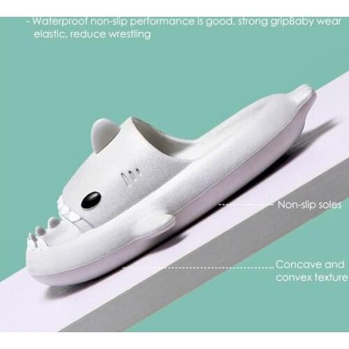 New Shark Summer Childrens Slippers Rainbow Shoes for Kids Toddler Baby Outdoor EVA Cartoon Print Cute Flat Heels Beach Sandals