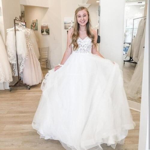 Wedding Dress 2021 Vintage Boho A-line Tulle Floor Length Bridal Gowns Spaghetti Strap Sleeveless Elegant Organza Lace Appliques