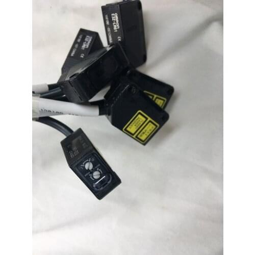 Used Good Condition E3Z-LR61