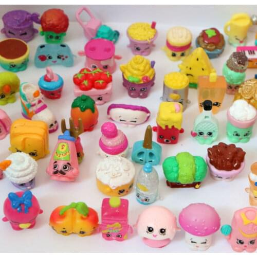 100pcs/1lot new Arrial Fruit Merchain Catoon 1-3cm Action Figures Toys Brinquedo Toy Girl Boy Christmas Gift