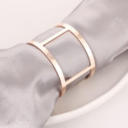 12PCS/Metal Napkin Ring Checkered Stainless Steel Napkin Holder Desktop Decorations Wedding Hotel Party Supplies